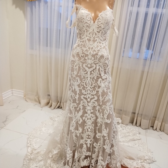 wedding dresses - Picture 16 of 16